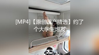 绿帽老公酒店找单男一起伺候丰满的老婆