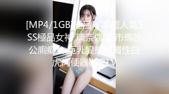 Ria 久留美的乳房让你几乎无法停止释放浓稠的白色射液！