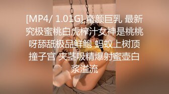 ❤️❤️极品颜值女神，化身小护士，帮病人解决生理需求，无毛小骚逼，骑上来插穴，干的妹妹爽翻