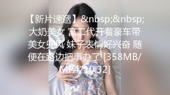 哺乳期小少妇很有气质，露脸发骚听狼友指挥，挤奶水给狼友看自己舔奶顺着嘴流好骚啊，骚穴特写道具抽插喷水