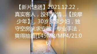 潜入单位女厕偷拍漂亮的小会计 小黑B毛毛还挺长