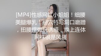 【超顶媚黑淫啪】广西短发白皙人妻被黑鬼3P轮干 太反差了 鸡巴又黑又长 干的湿淋淋肉棍都反光