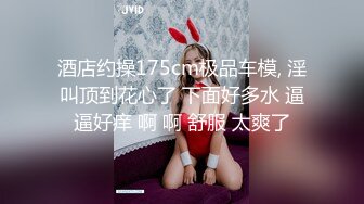 千寻全国探花约了个少妇3P啪啪，沙发口交上位骑坐翘起屁股后入猛操