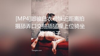 瑜伽美女刚刚做完运动就想要了 摸着逼求操 被大肉棒无套输出内射