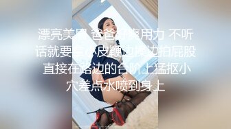 商场女厕前景后景偷拍