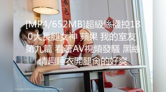 尤物美少女来大姨妈小露嫩穴，白嫩奶子揉捏，掰开小穴近距离特写